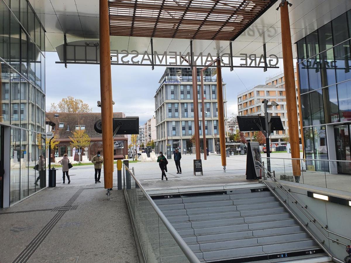 Apart 5 Personnes, 1Min Gare D'Annemasse, Geneve 5Km Luaran gambar